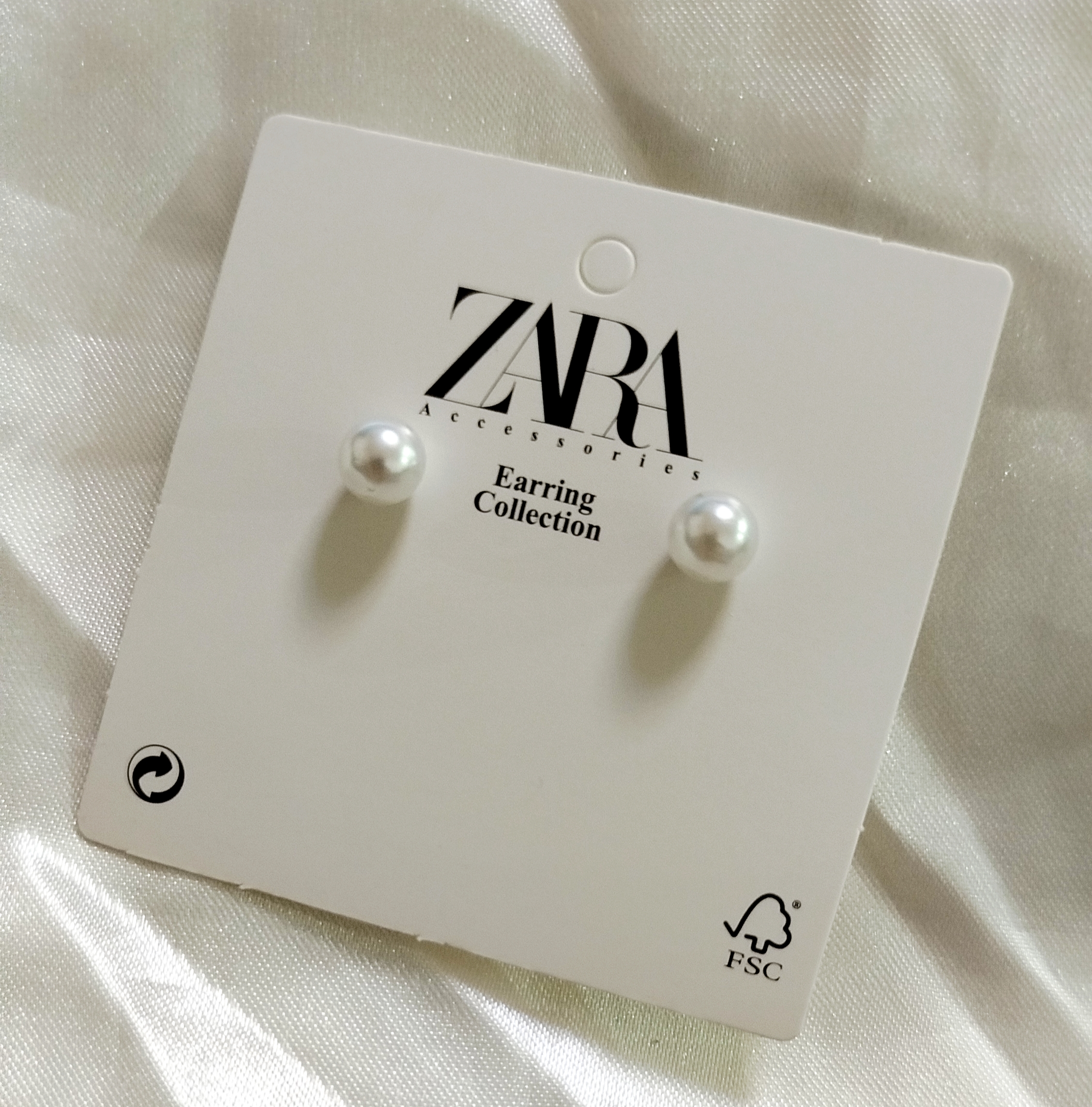 گوشواره مروارید ریز استیل آبکاری رادیوم رنگ ثابت ضد حساسیت از برند زارا اروپا Zara accessories