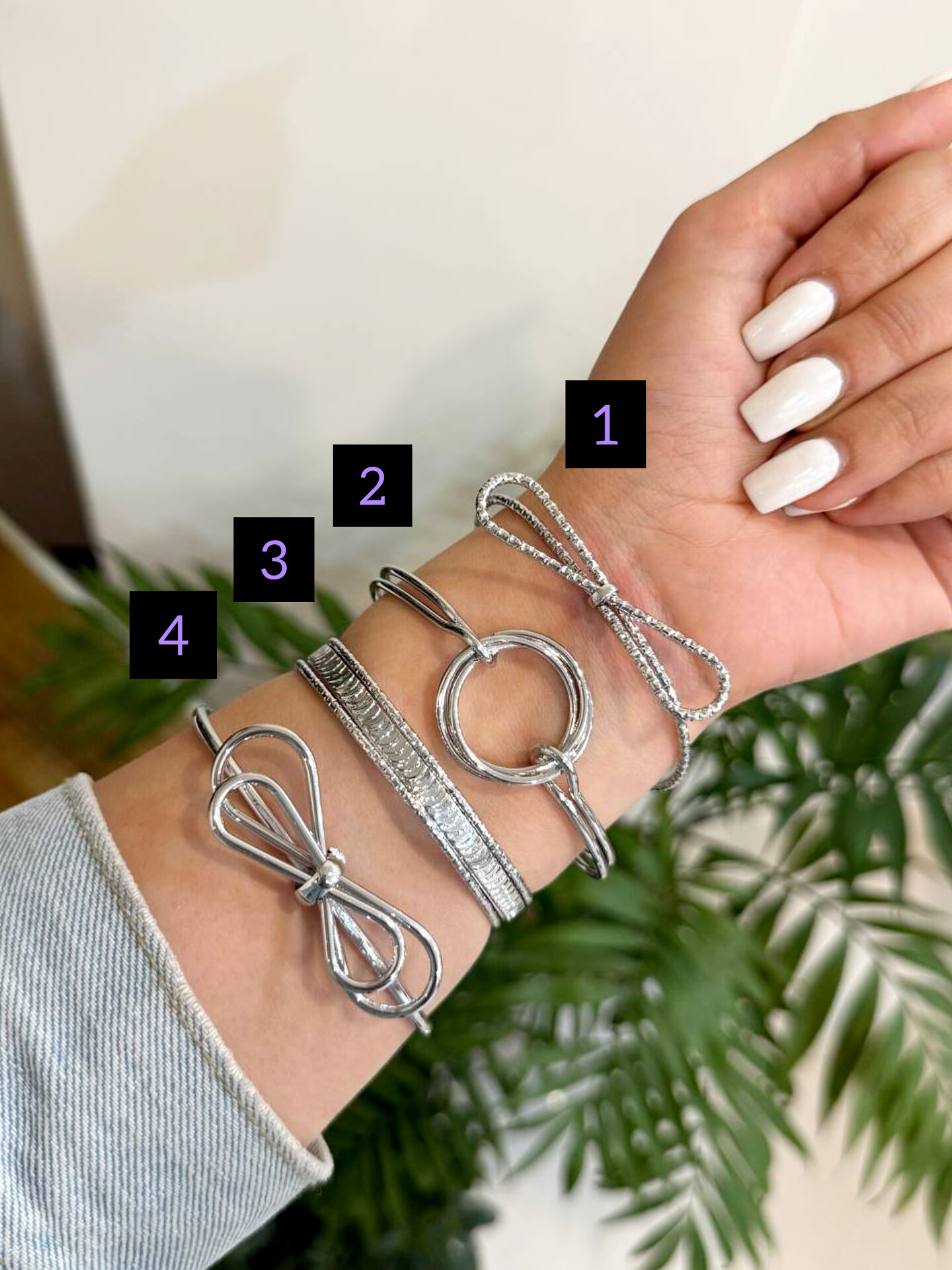دستبند نقره‌ای بنگل پاپیون / بافت الیزه / هاله حلقه استیل آبکاری نقره از برند Zara accessories