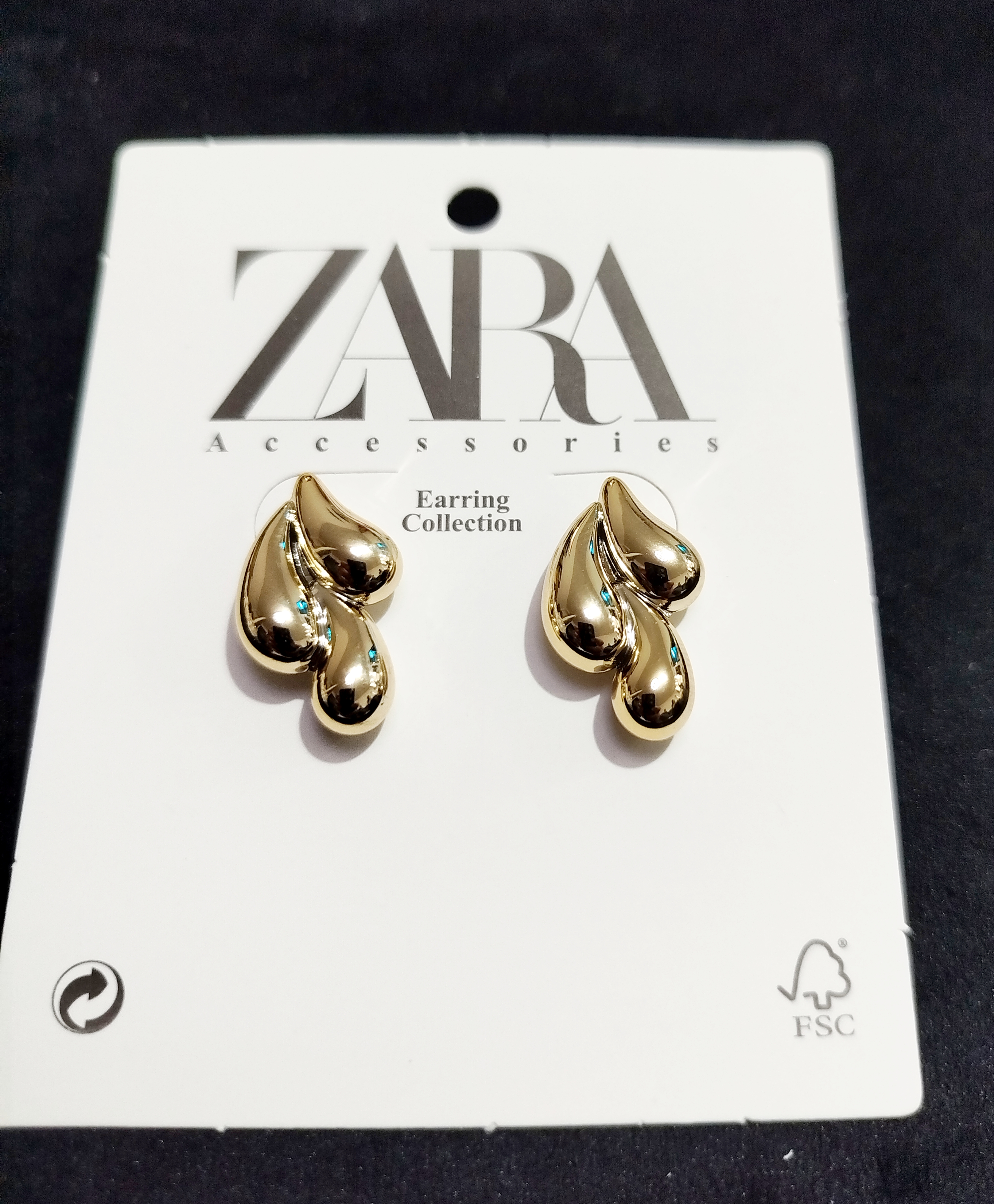 گوشواره اشکی 3 قطره لوکس رادیوم رنگ ثابت ضد حساسیت و آلرژی از برند Zara accessories