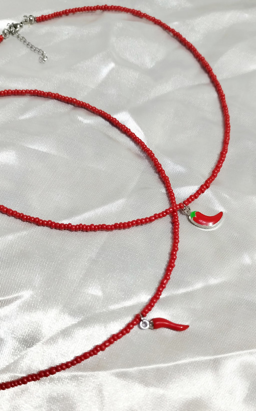 گردنبند فلفل سه بعدی و ساده استیل منجوق قرمز ترند 45سانت+سایز استیل 5 سانتی بالاترین کیفیت موجود در ایران